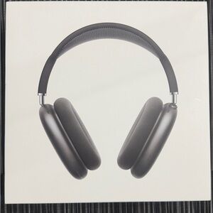 Apple AirPods Max - Space Gray | Excellent Condition + Case & Original Box